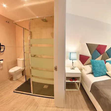 Calma Nidos, Apto 612 *