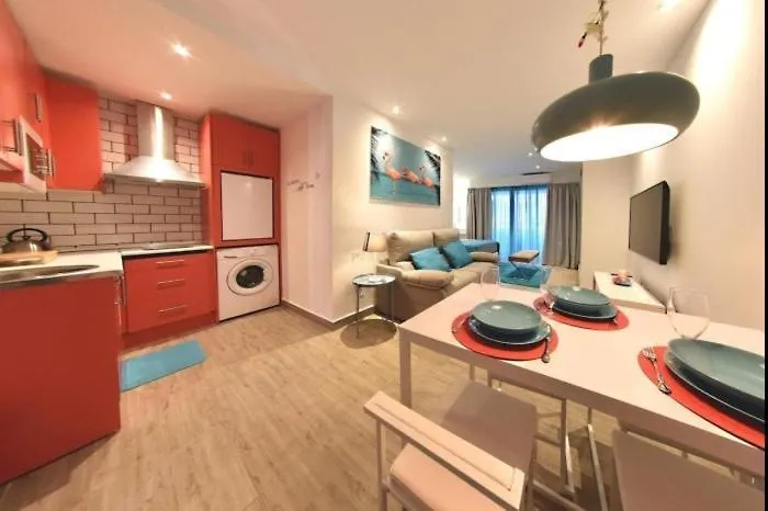 Calma Nidos, Apto 612